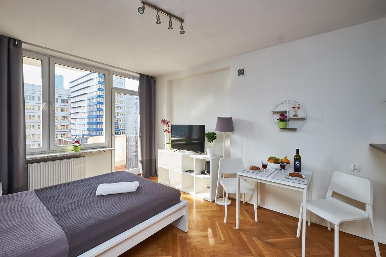 Top Ten House Marszalkowska III Варшава Экстерьер фото